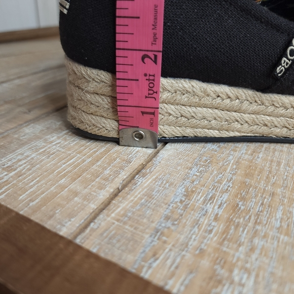 Bobs From Skechers Woman’s Black Espadrille. Size 8 1/2 - Picture 11 of 13